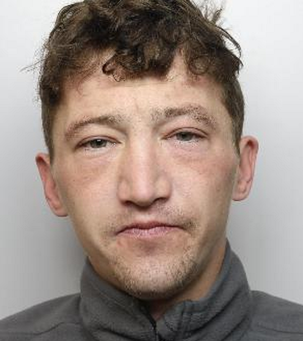 Violent thief who was a “menace to shoppers and workers” banned from Sheffield city centre