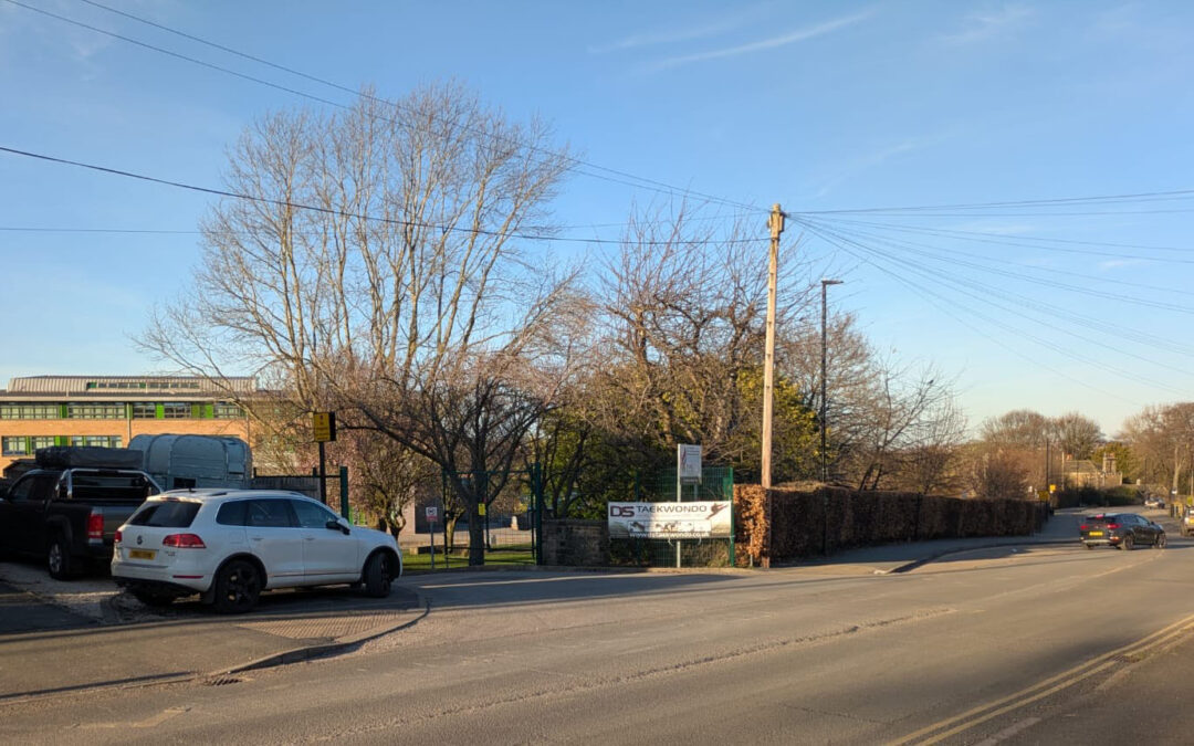 Councillor suggests petition to improve road safety at local Sheffield school