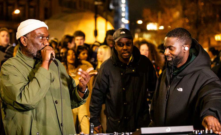 Steve Edwards singing alongside DJ AG in sheffield city centre 