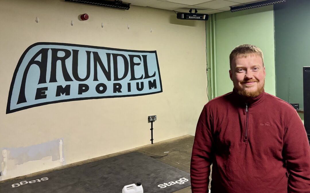 Record Junkee launches new music venue after record shop forced to close